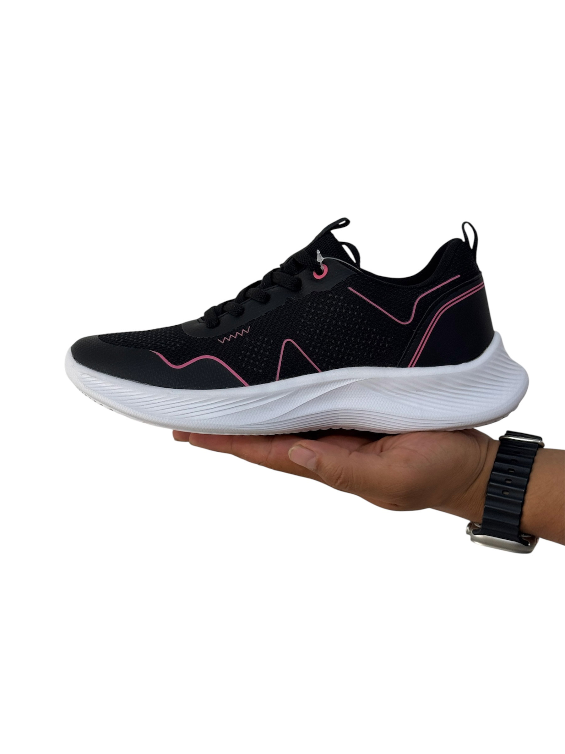 کتونی زنانه باشگاهی کریویت MO